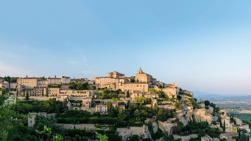 Bastide de Gordes Luxury Wedding venue in provence