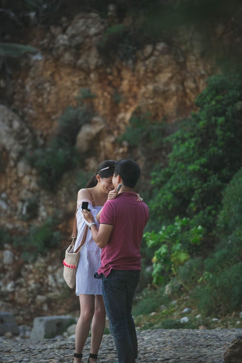 Surprise Proposal French Riviera Asian couple 5242