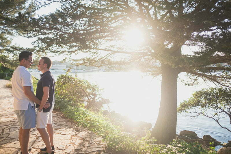 Gay Seaside engagement session in Antibes