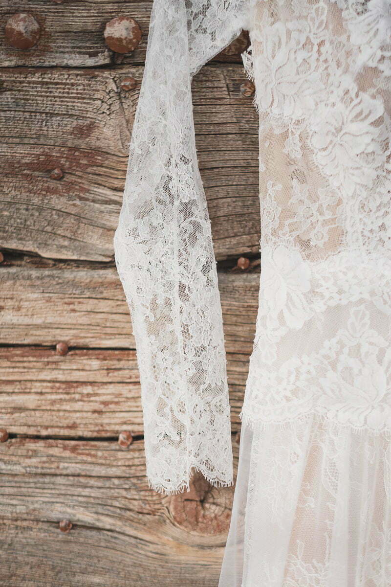 Lavender fields couple photo session south of France wedding 9421