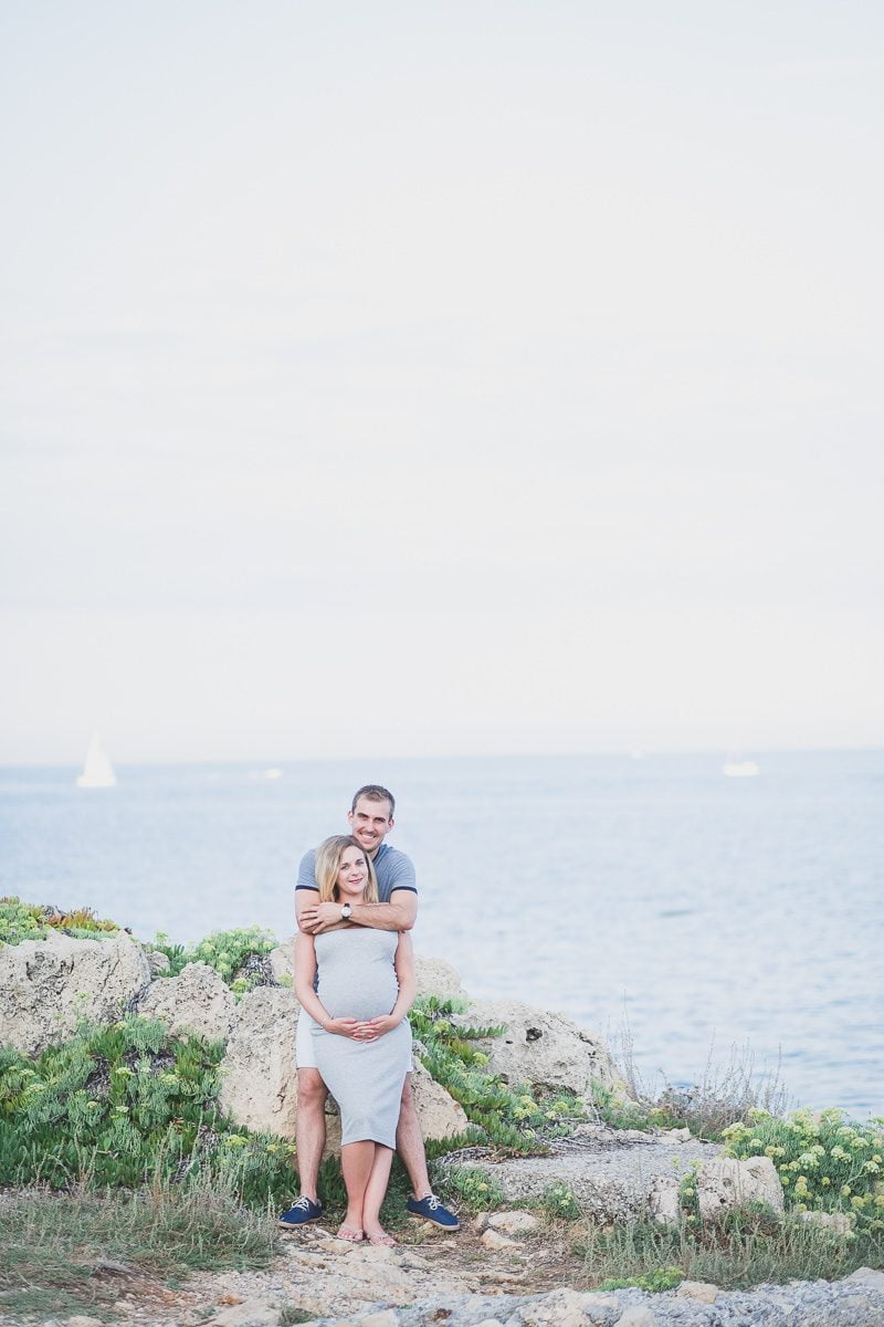 French Riviera Babymoon seaside Maternity photo session
Pictures by Wildroses