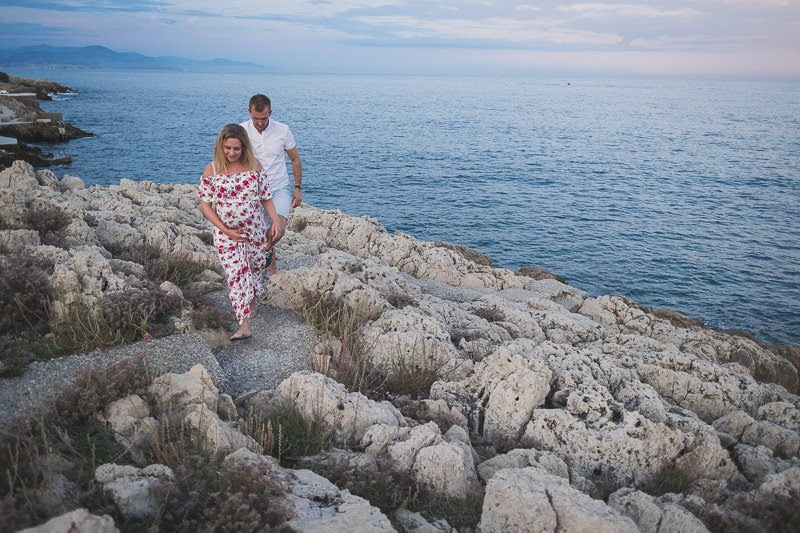 French Riviera Babymoon seaside Maternity photo session
Pictures by Wildroses