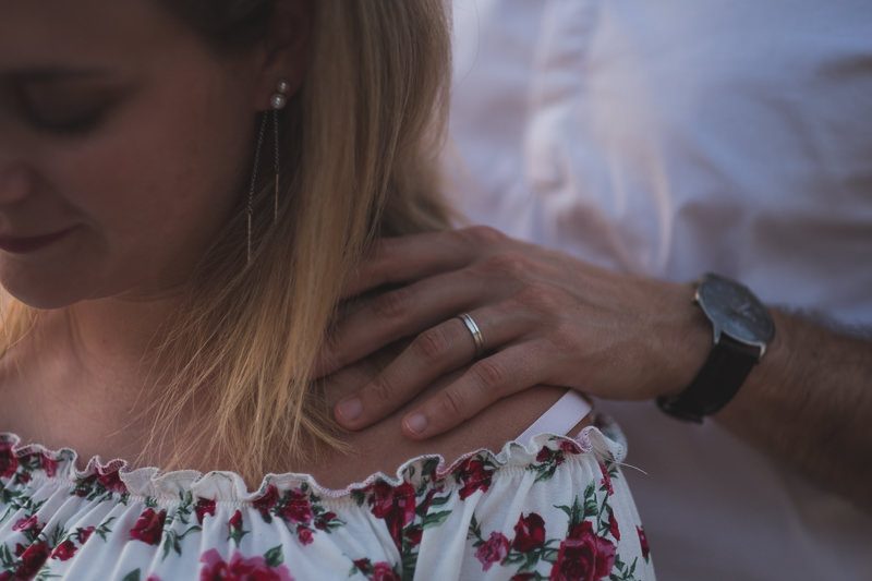 French Riviera Babymoon seaside Maternity photo session
Pictures by Wildroses