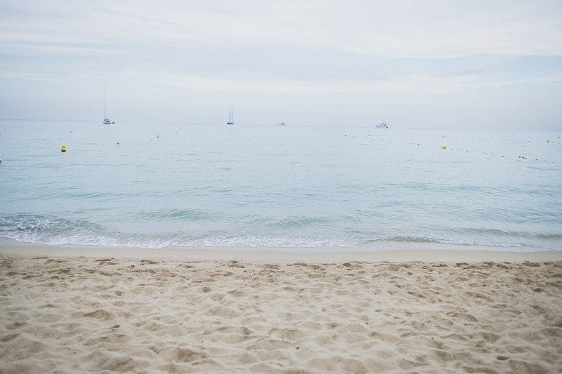 Saint-Tropez Photographer: Luxury Proposal, Elopement & Honeymoon 12 Saint tropez Family Phographer, session on the beach at Sunset far from the crowd