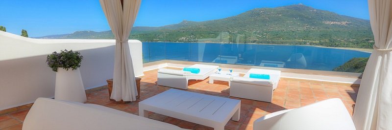 Intimate Elopement Corsica wedding venues