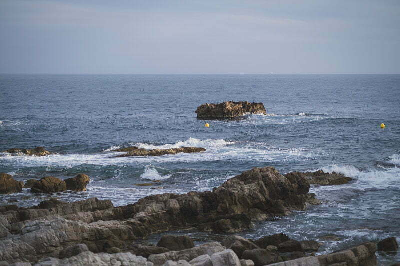 French Riviera Seaside wedding proposal 1003