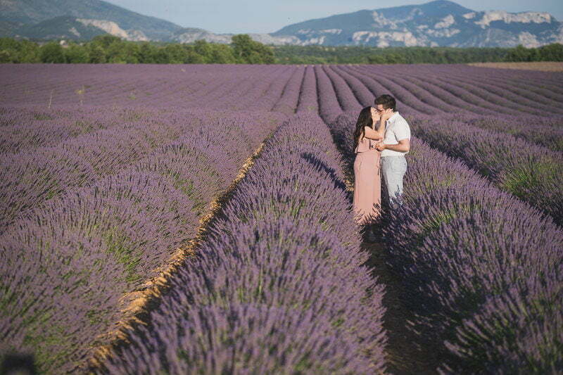 Lavender Wedding porposal Valensole Provence 1019