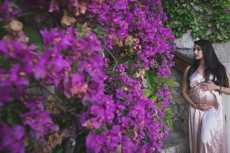 French Riviera Babymoon at Chateau Chevre d'Or. Maternity picture facing the coastline at sunset
Pictures by Wildroses