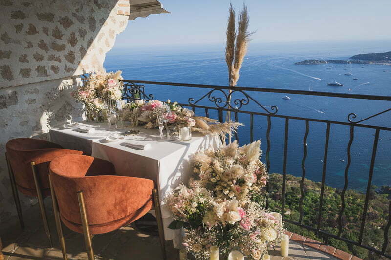 Chateau eza Proposal private balcony flower 1009