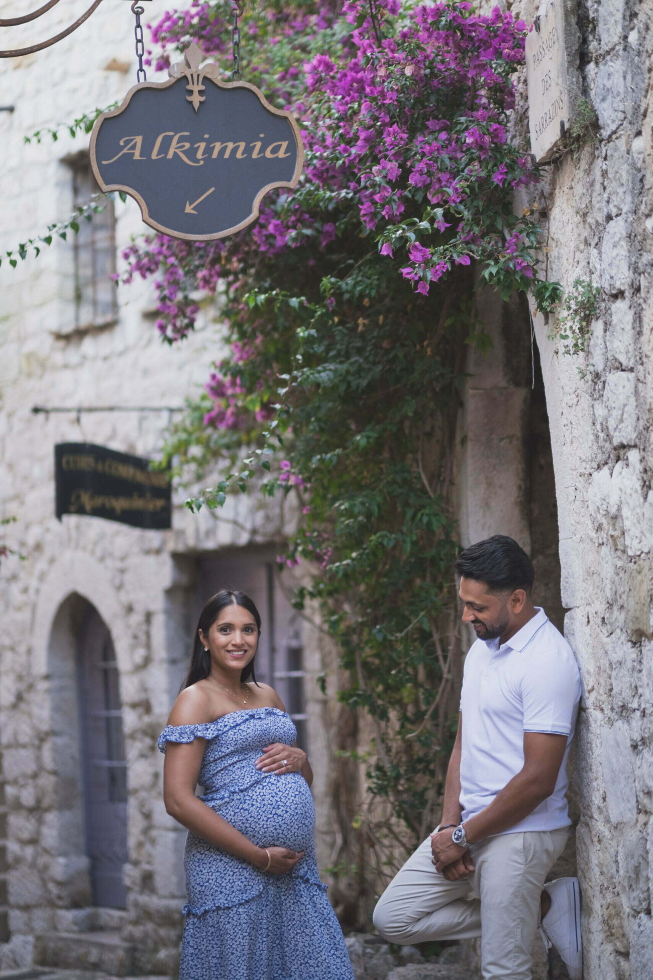 indian couple Babymoon in Eze streets during their stay at Chateau Eza
