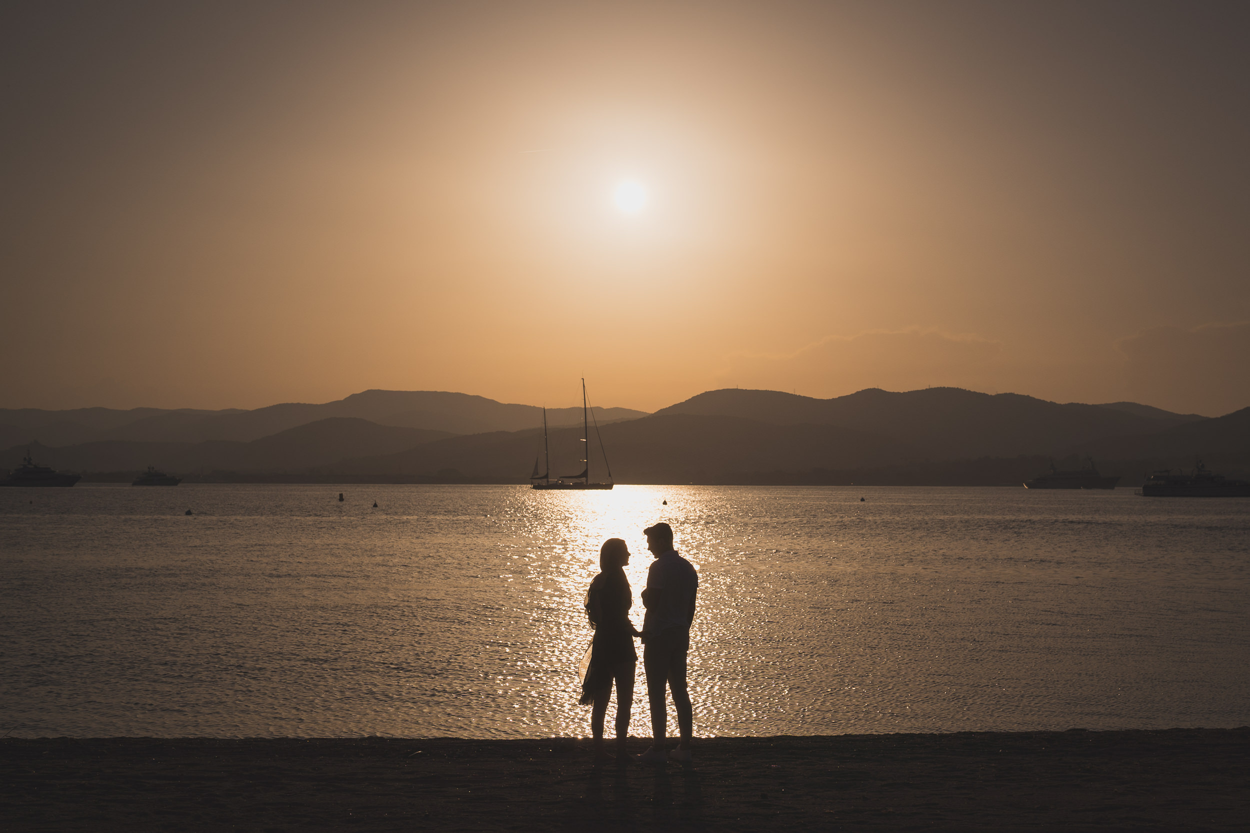 St Tropez Picnic Beach Proposal 2042