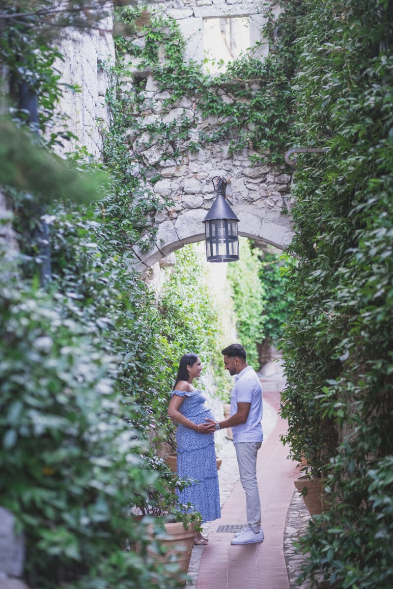 French Riviera Maternity Pictures 19 French Riviera Maternity Babymoon pictures 10