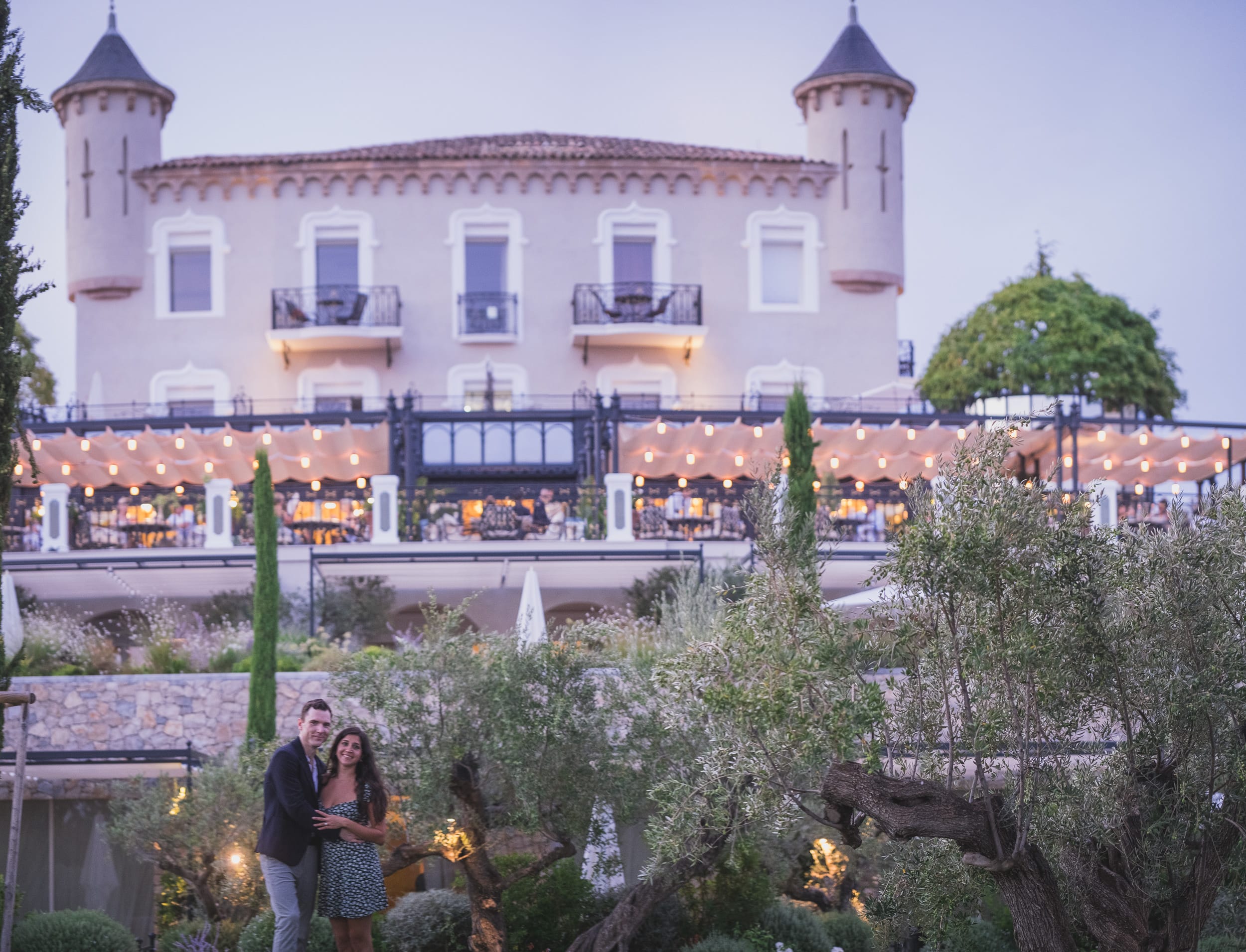 Château de la Messardière emotional Proposal with Castle in the Backdrop