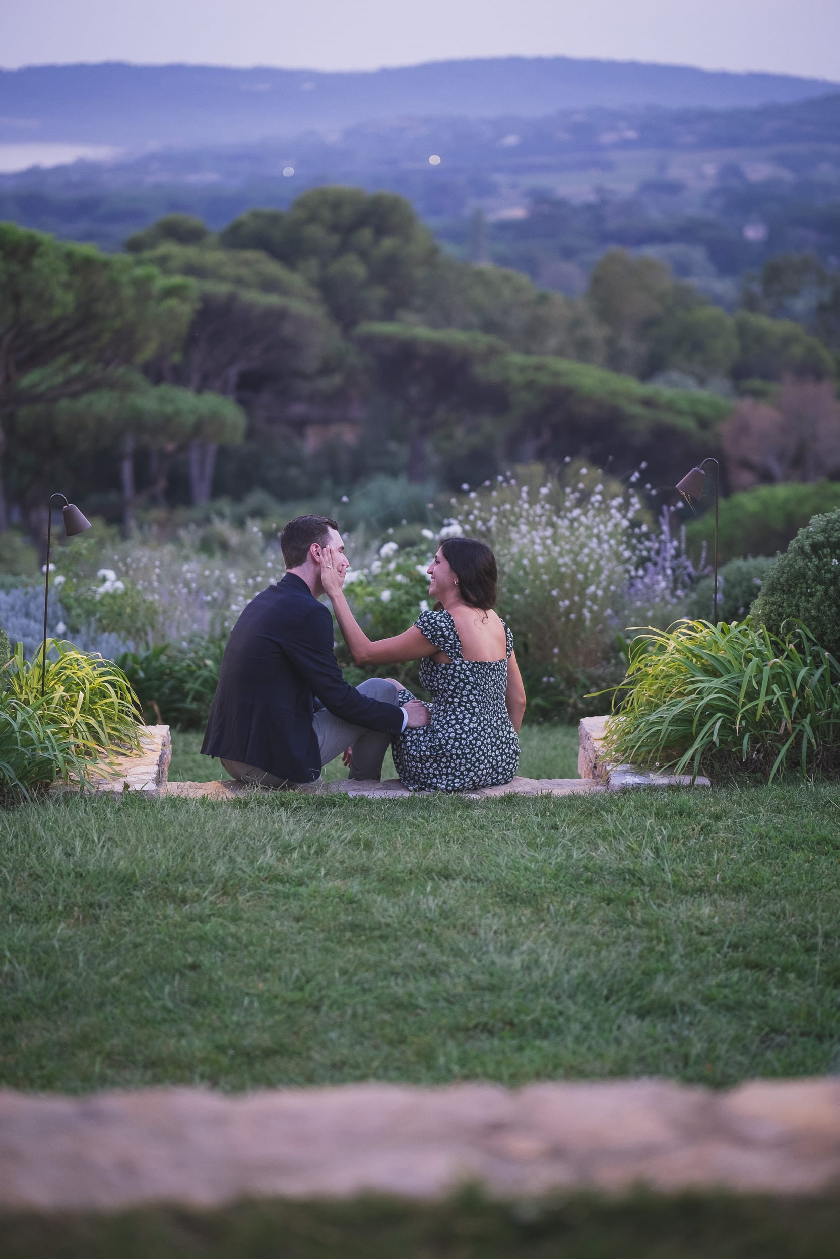 Château de la Messardière emotional Proposal overlooking Pampelonne beach at sunset