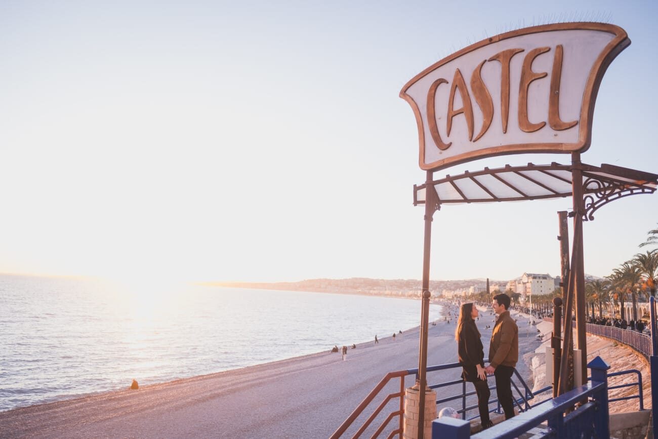 Nice winter proposal at sunset, with beautiful sunset on the promenade des anglais et baie des anges