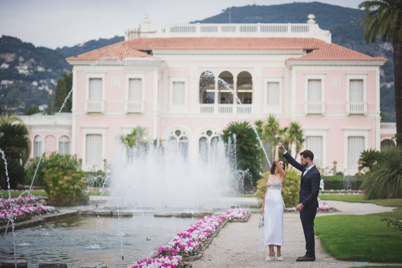 Dancing in ville Ephrussi garden after their proposal