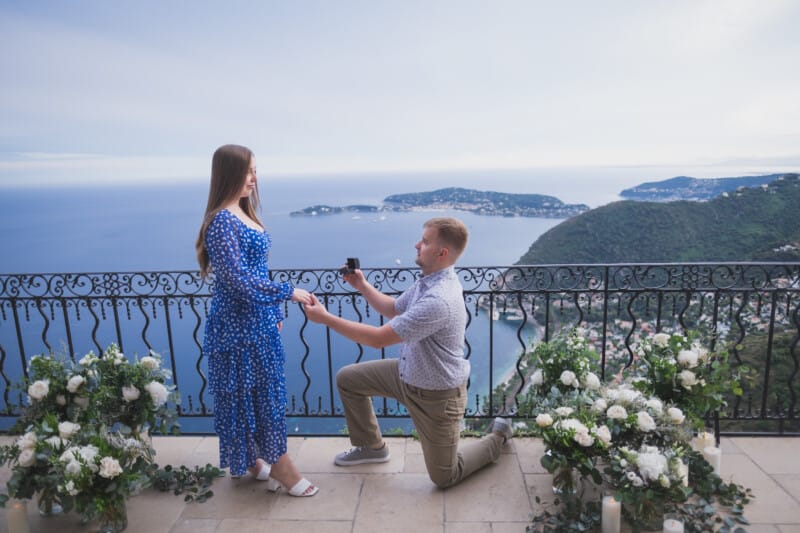 French Riviera seaside Proposal 1020