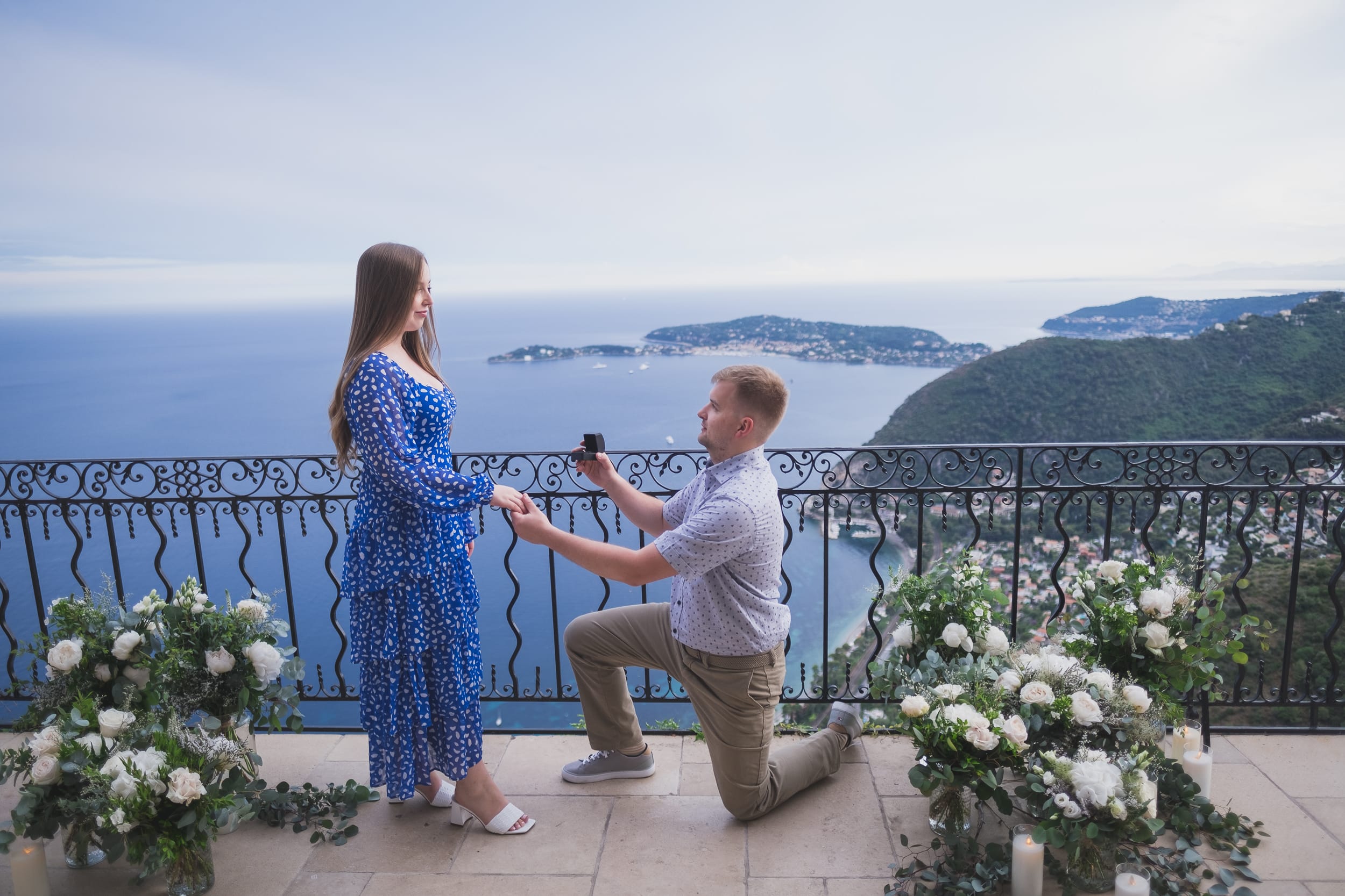 French Riviera seaside Proposal 1020