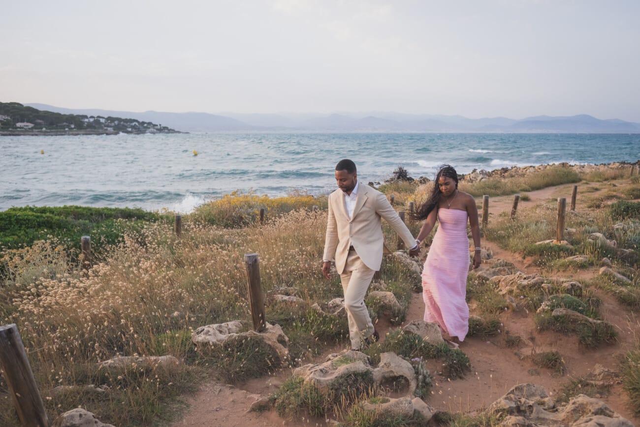 Antibes Seaside Proposal 1092