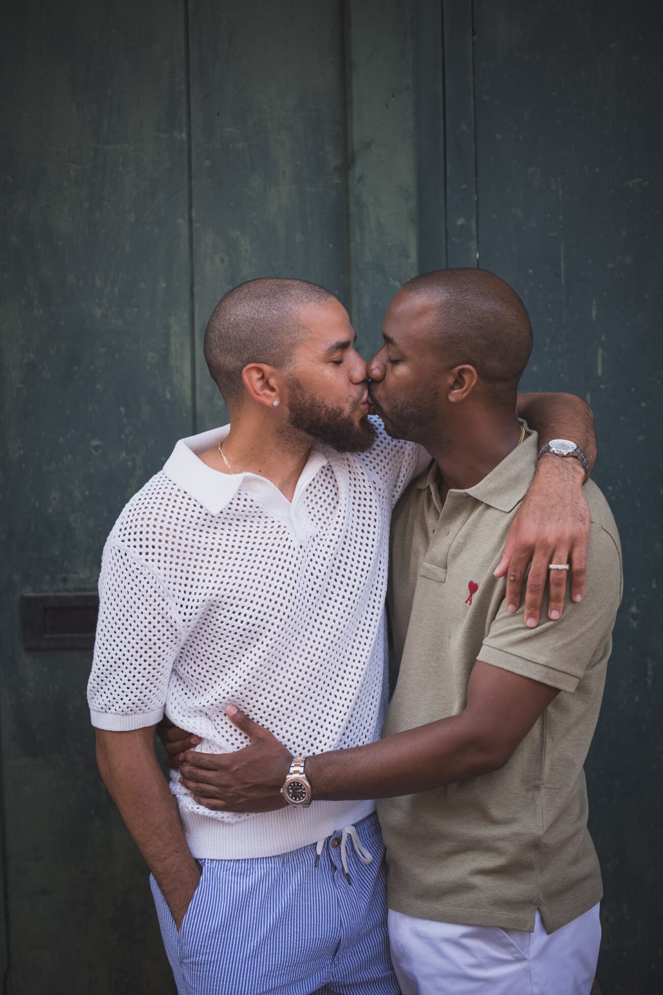 Morning intimate French Riviera gay proposal strolling Le Suquet streets in Cannes
Proposal planning and photography Wildroses