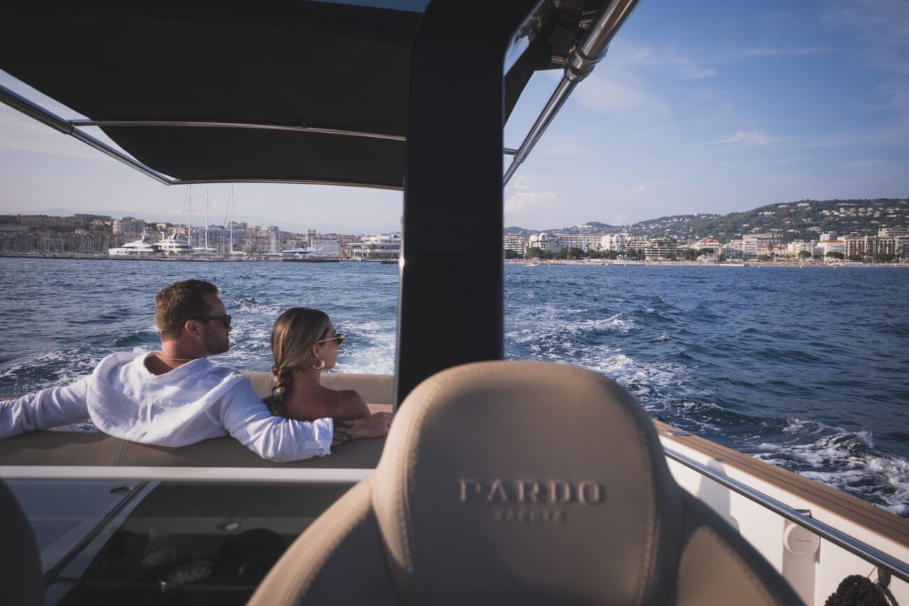 Cannes Yacht Proposal Celebration at sunset in between Lérins Island.
French Riviera proposal Photographer and French Riviera proposal Planner WildRoses