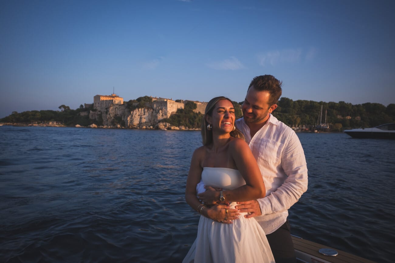 Cannes Yacht Proposal Celebration at sunset in between Lérins Island.
French Riviera proposal Photographer and French Riviera proposal Planner WildRoses