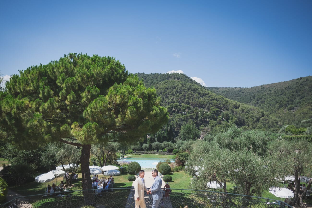 French Riviera Same-Sex Gay LGBT intimate Elopement
French Riviera Elopement photographer and planner Wildroses