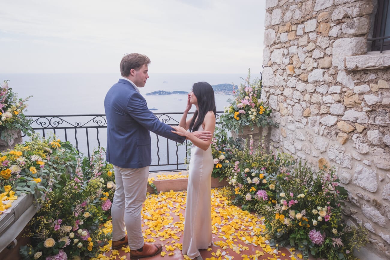 French Riviera Septembre proposal yellow color 1021