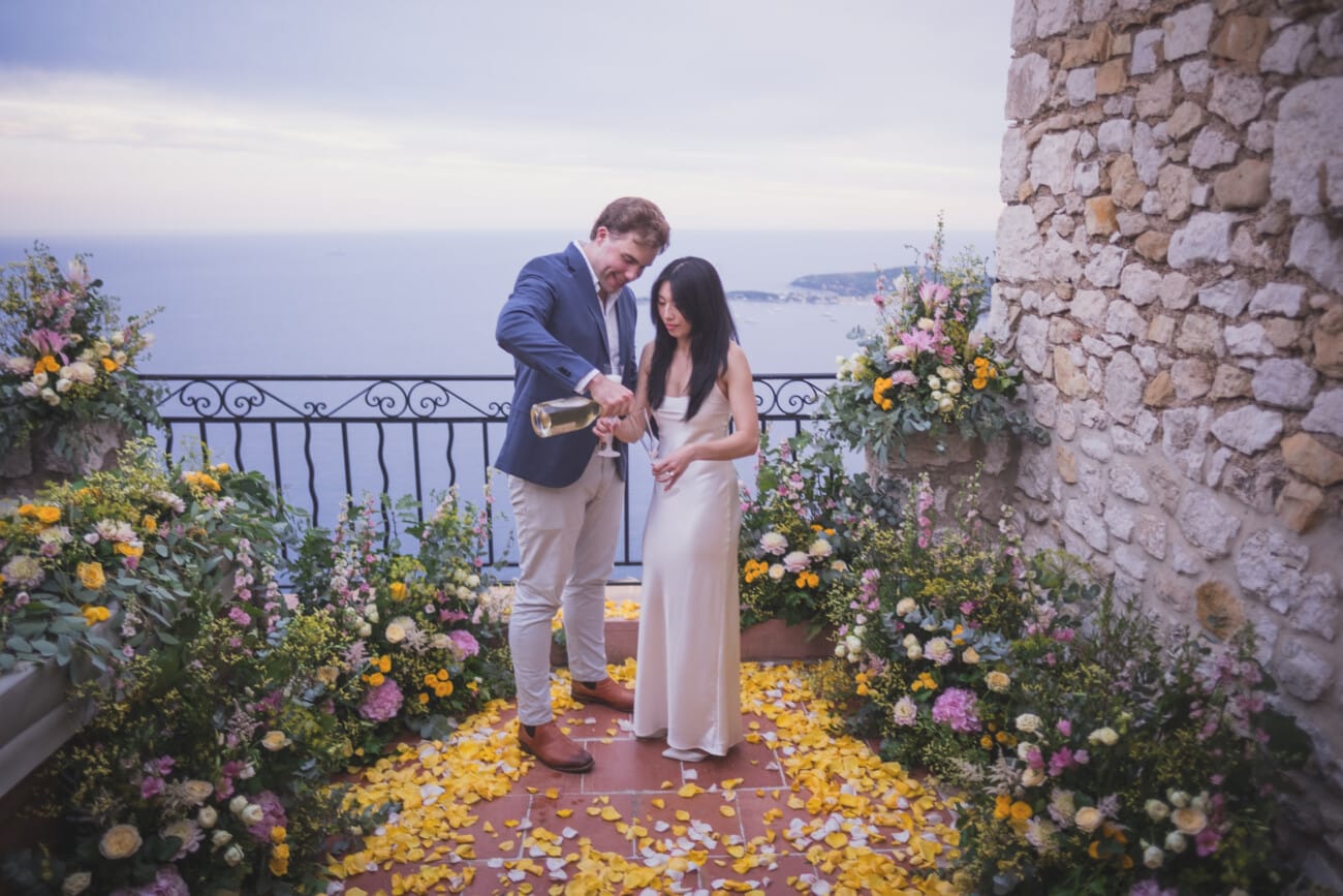 French Riviera Septembre proposal yellow color 1125