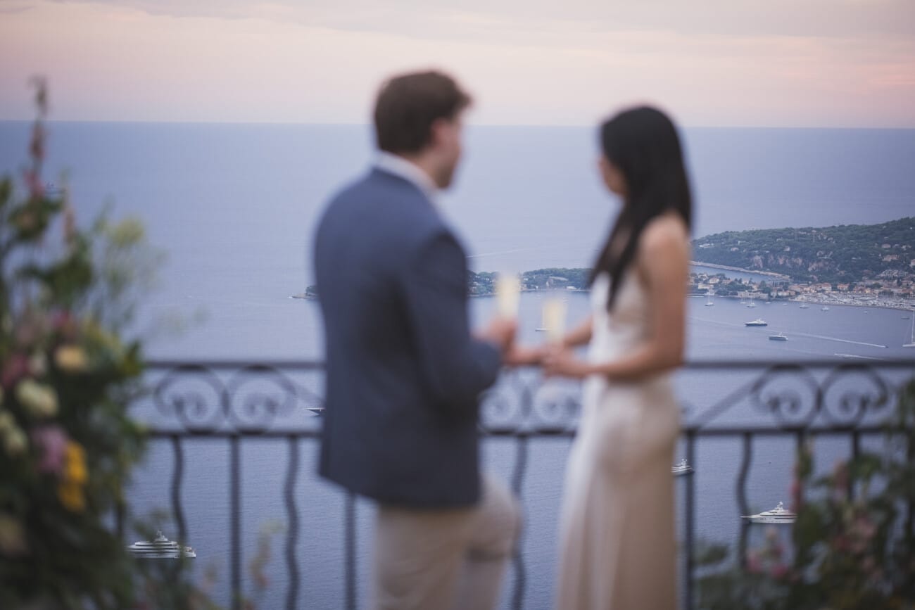 French Riviera Septembre proposal yellow color 1145