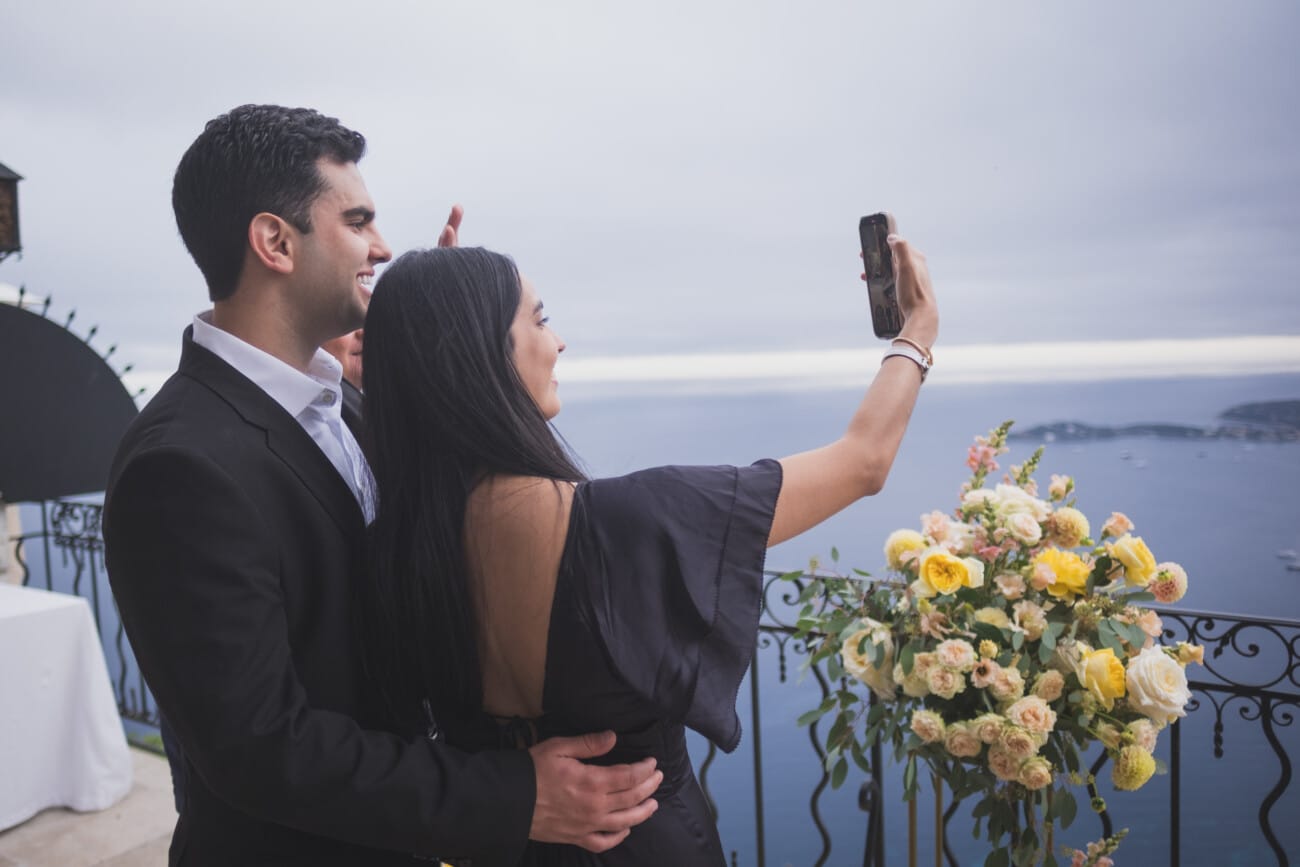 French Riviera surprise Proposal with family 1141