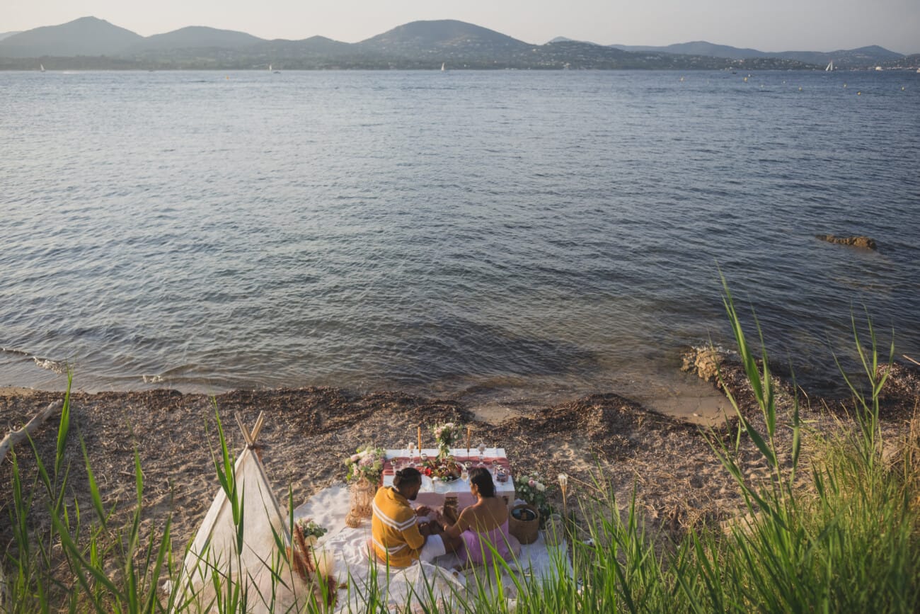 Saint Tropez Intimate proposal on the beach 