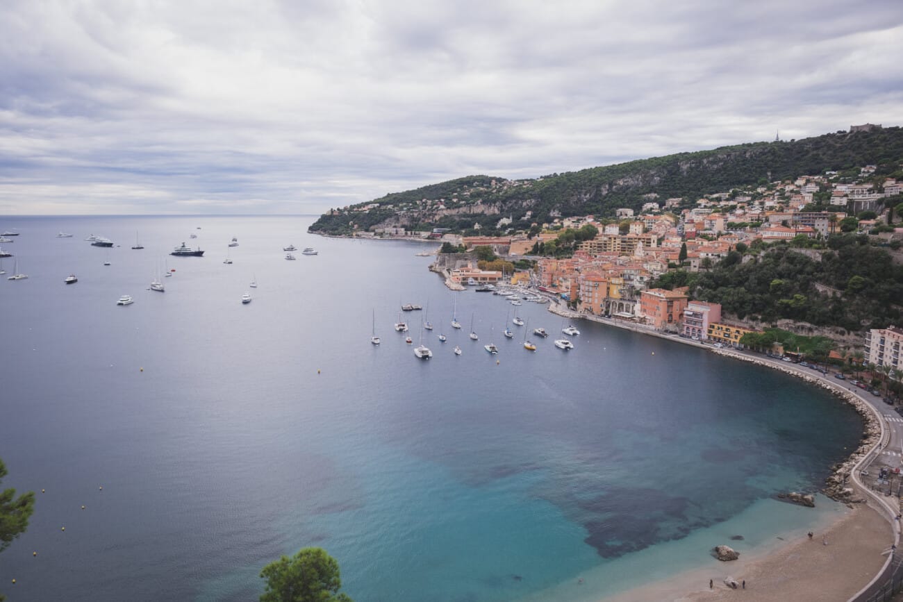 Villefranche-sur-Mer colourful intimate seaside Elopement on the French Riviera seaside - Villefranche bay