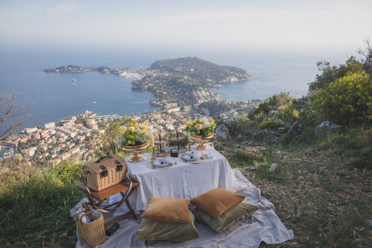 French Riviera Intimate proposal picnic 1002
