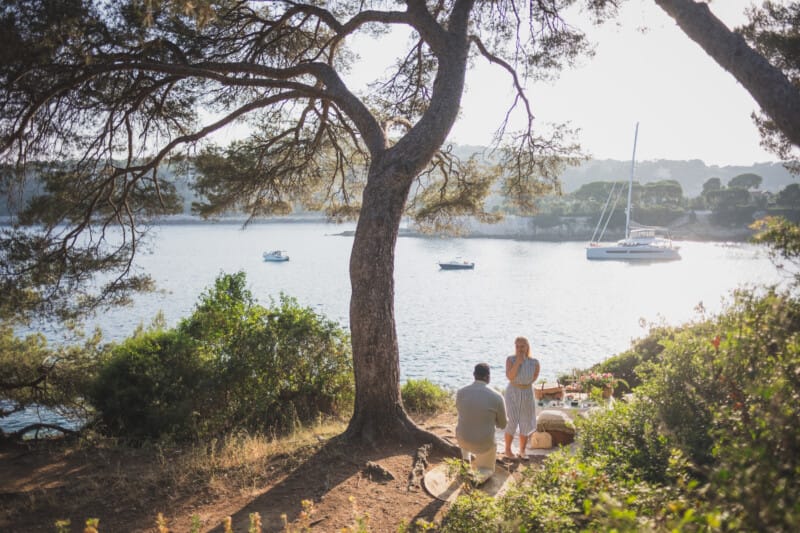 French Riviera intimate seaside proposal 9