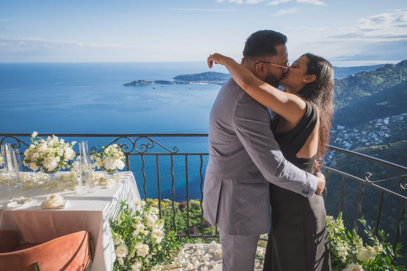A Romantic Cliffside Proposal with White Flowers & Riviera Views 2 South of France Proposal 1017