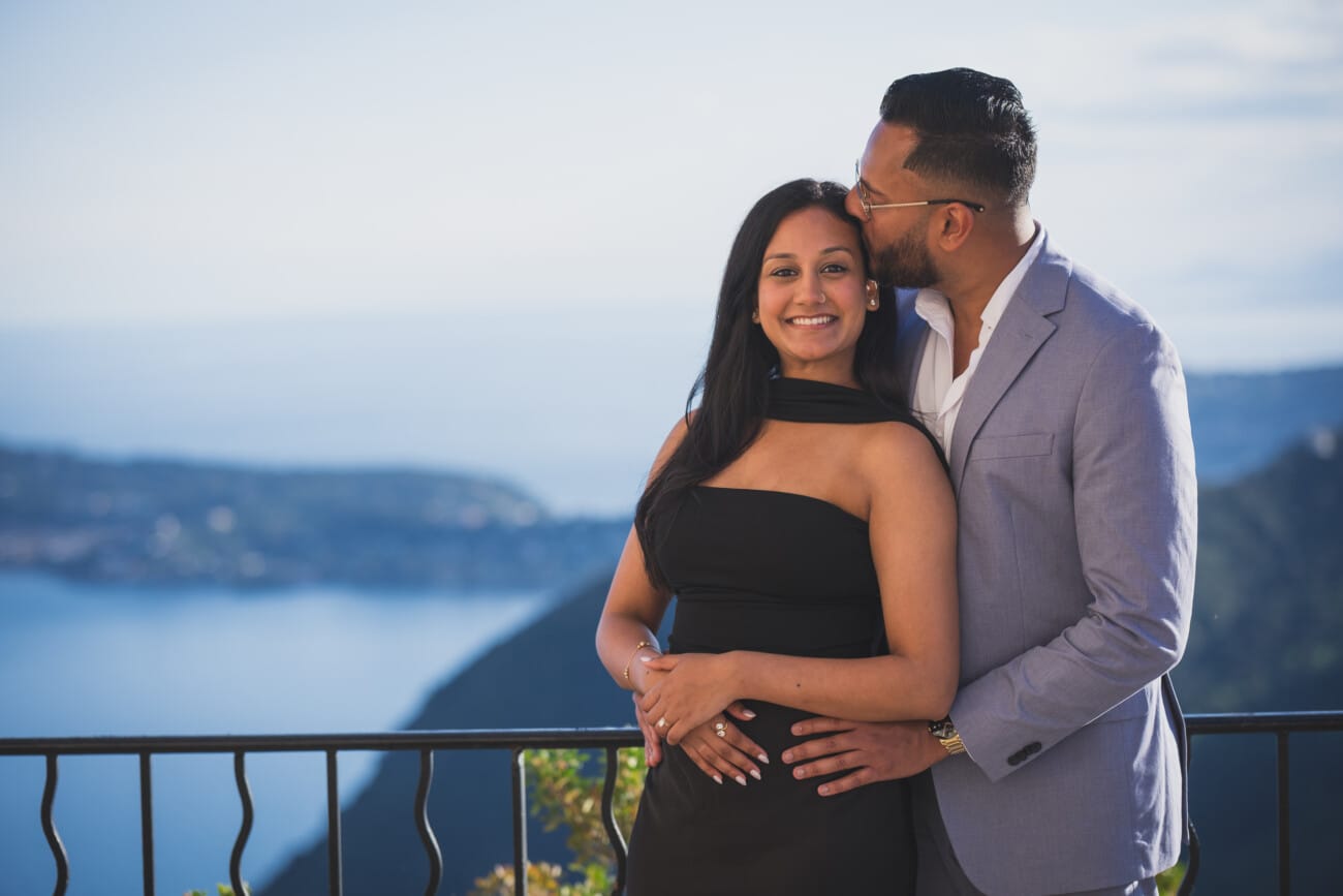 A Romantic Cliffside Proposal with White Flowers & Riviera Views 5 South of France Proposal 1026