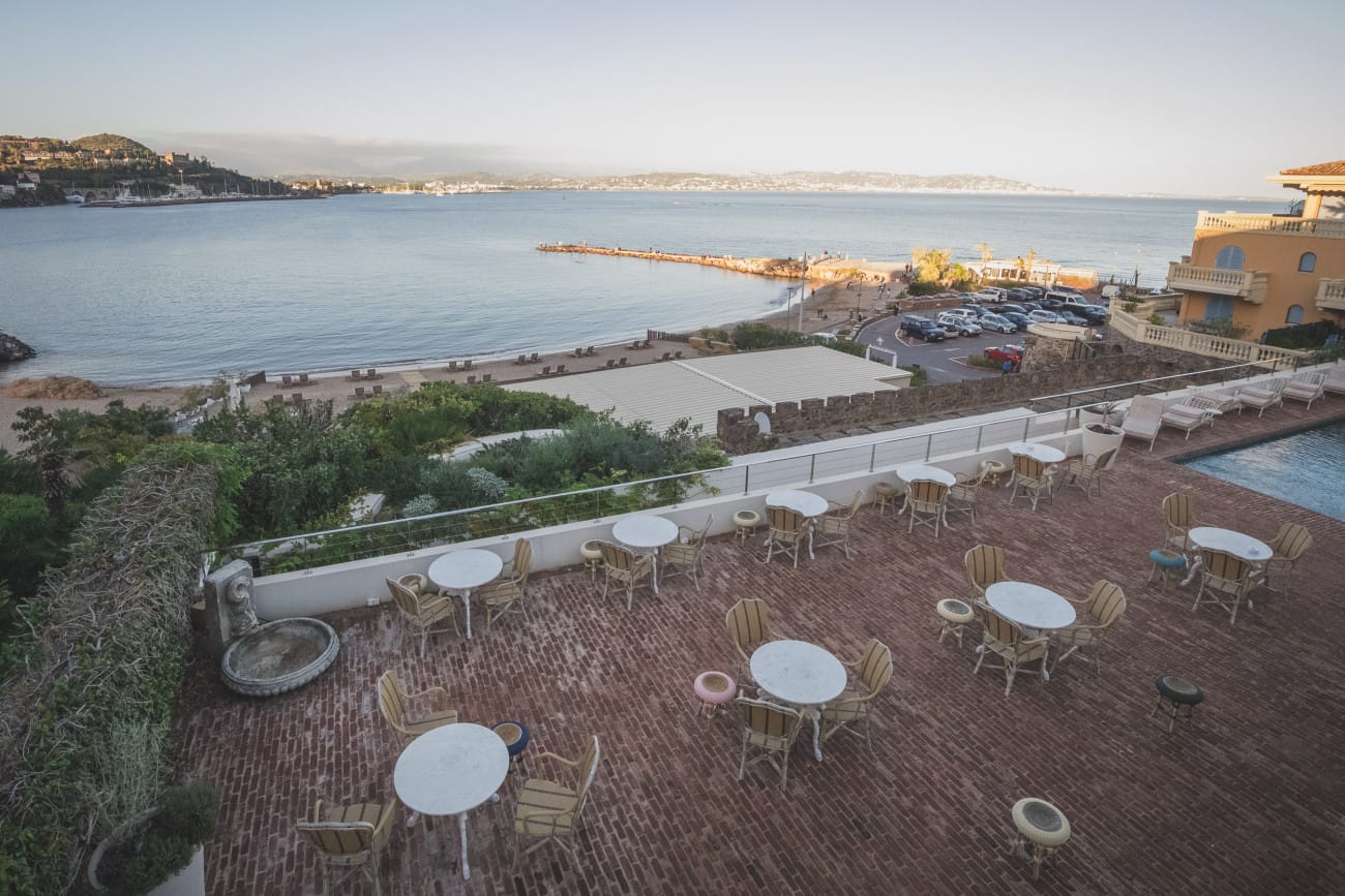 Chateau de Théoule Mereluna 1-star michelin terrace seaview