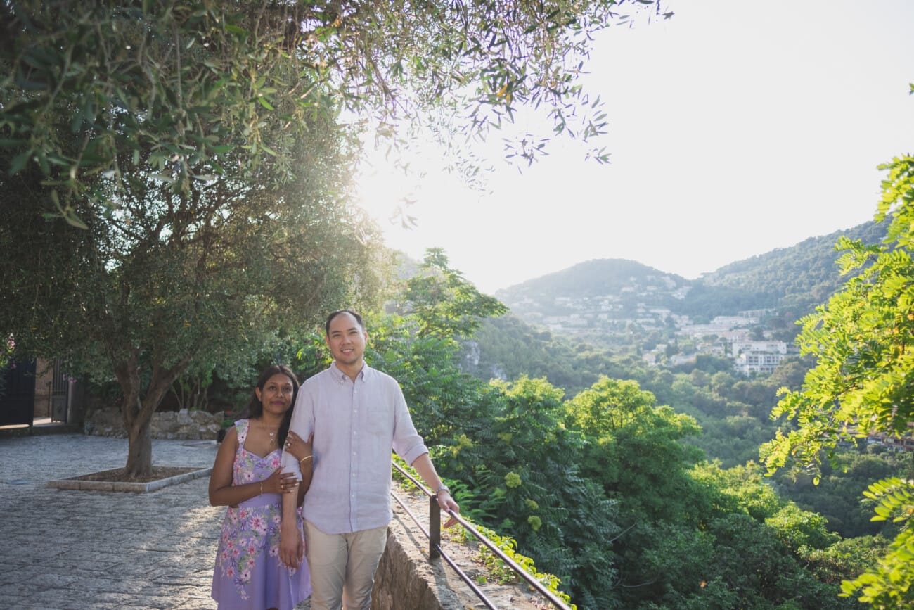 French Riviera romantic proposal with friends 60