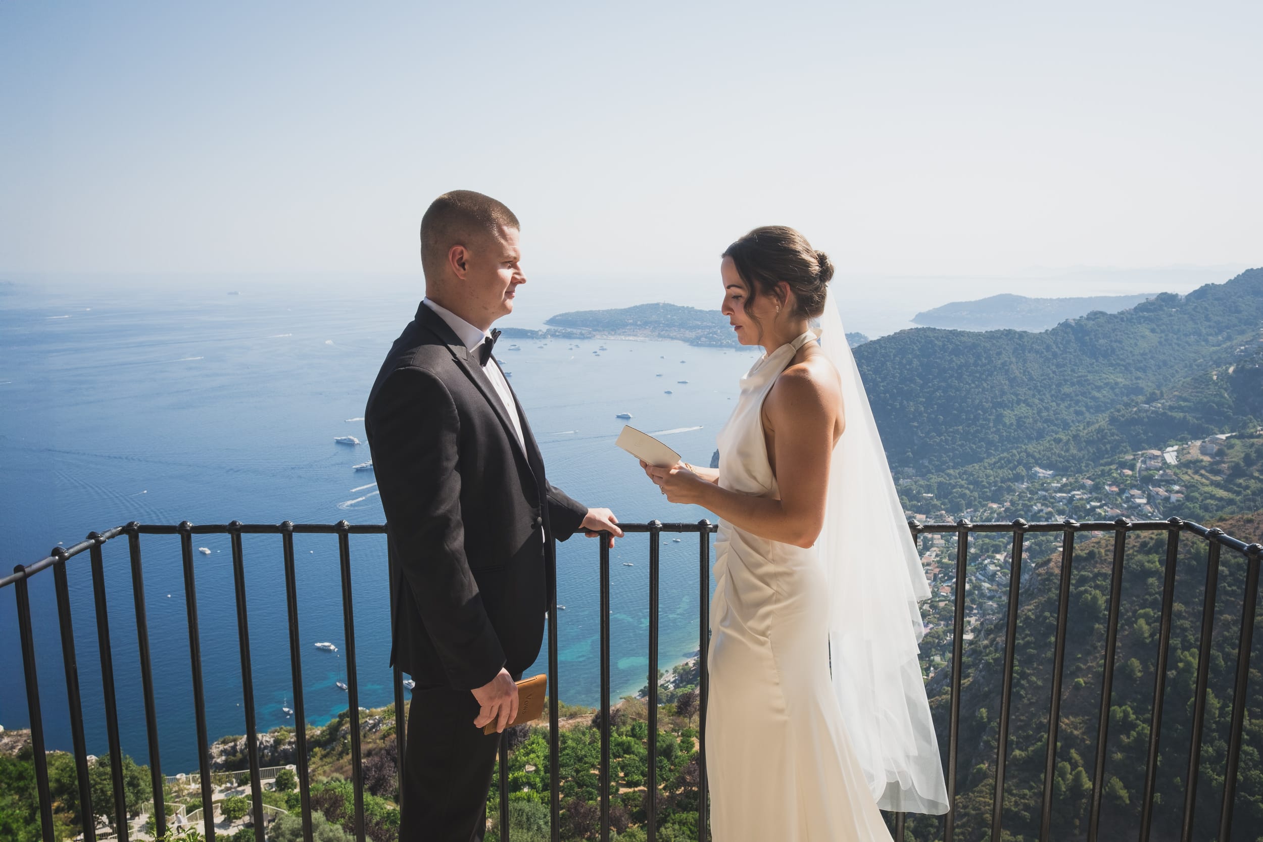 French Riviera intimate Elopement Chateau Eza 30