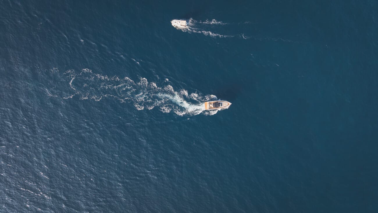 A Romantic Proposal on a Yacht between the Lérins Islands 2 Cannes Sailing to Lérins Island for a Fall proposal