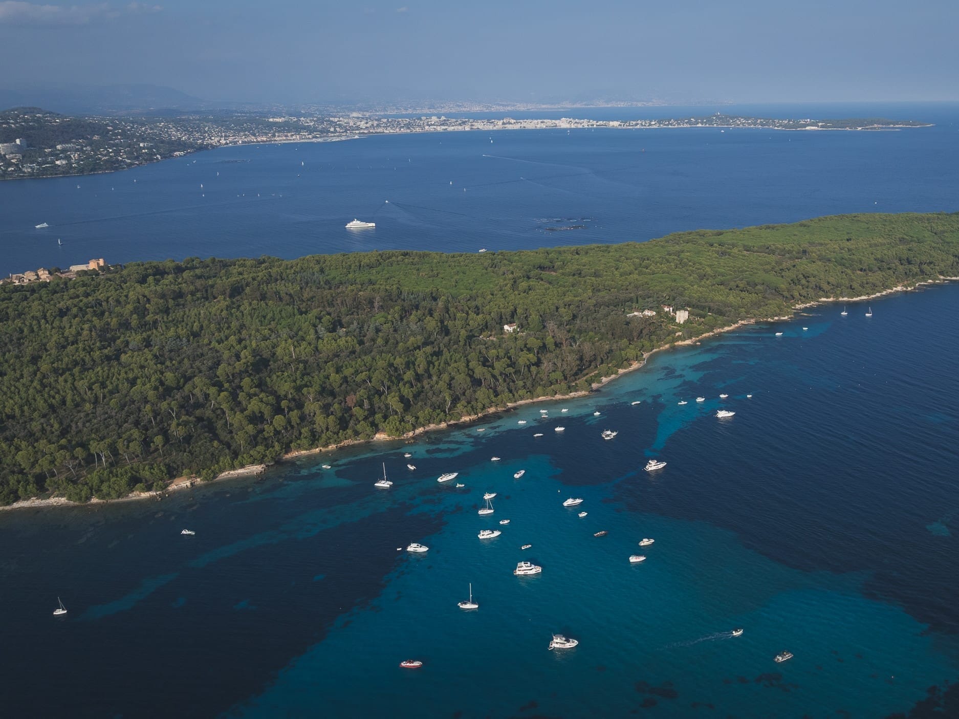 Cannes Yacht Proposal in between Lérins islands, with colourful sea colors