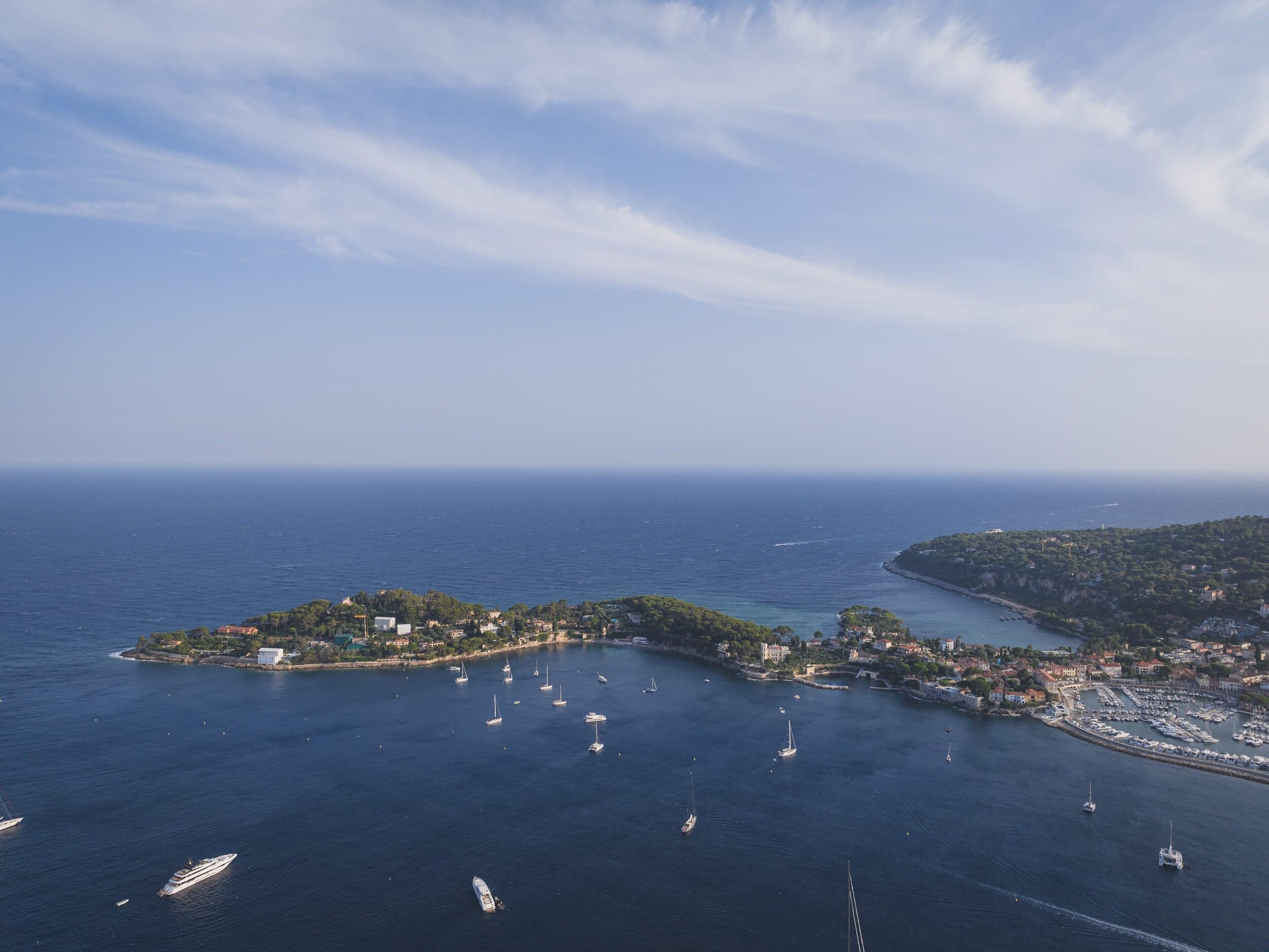 Saint-Jean-Cap-Ferrat Yacht Proposal on the French Riviera