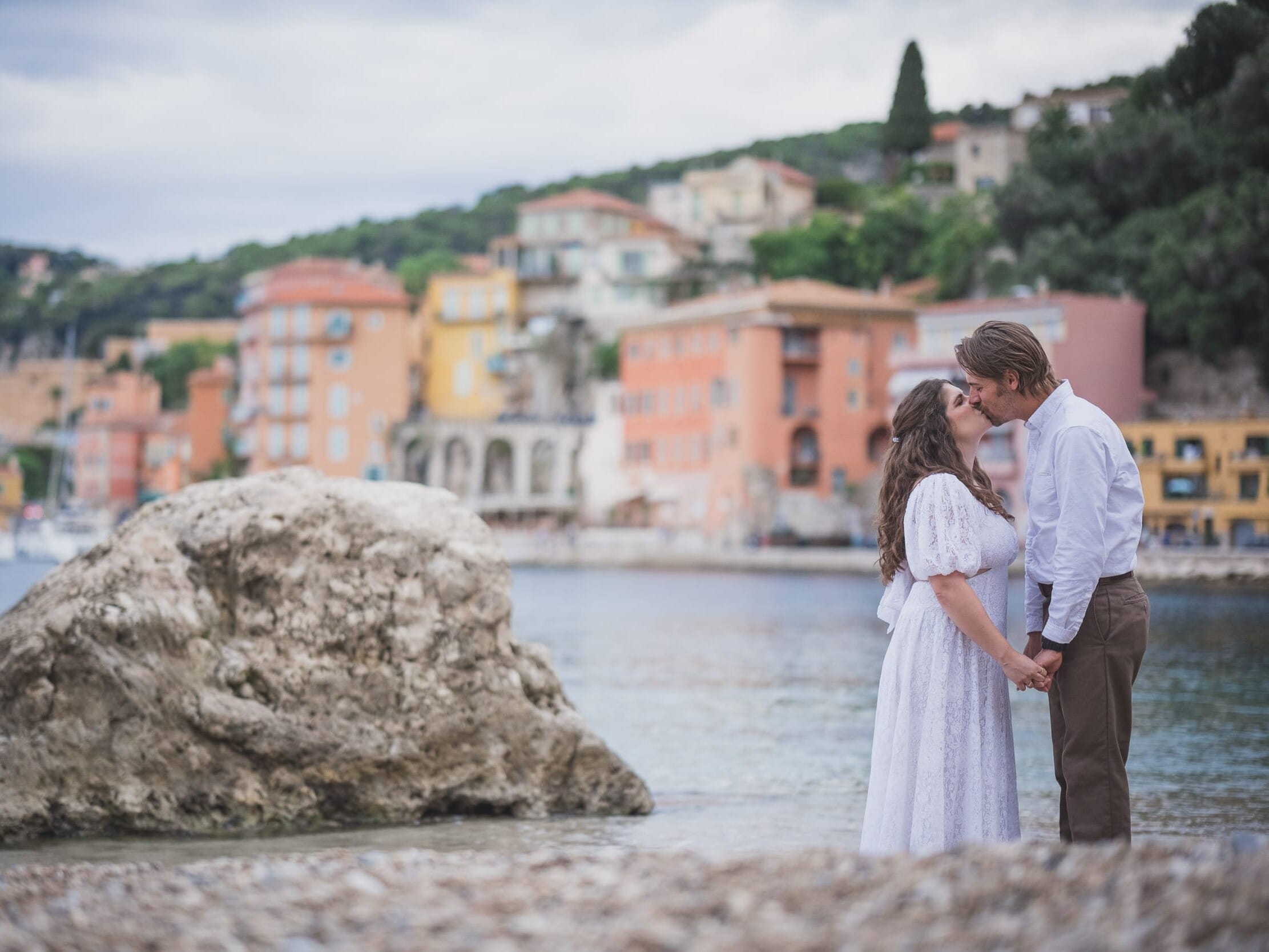 Villefranche sur Mer seaside Intimate rainy elopement wedding 1027 edited